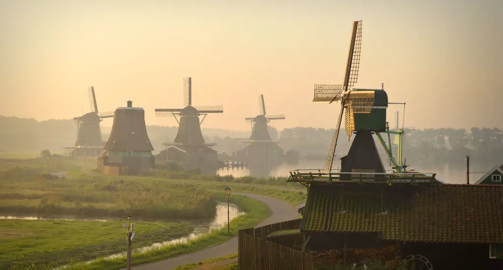 Debes visitar los pueblos más bonitos cerca de Ámsterdam.