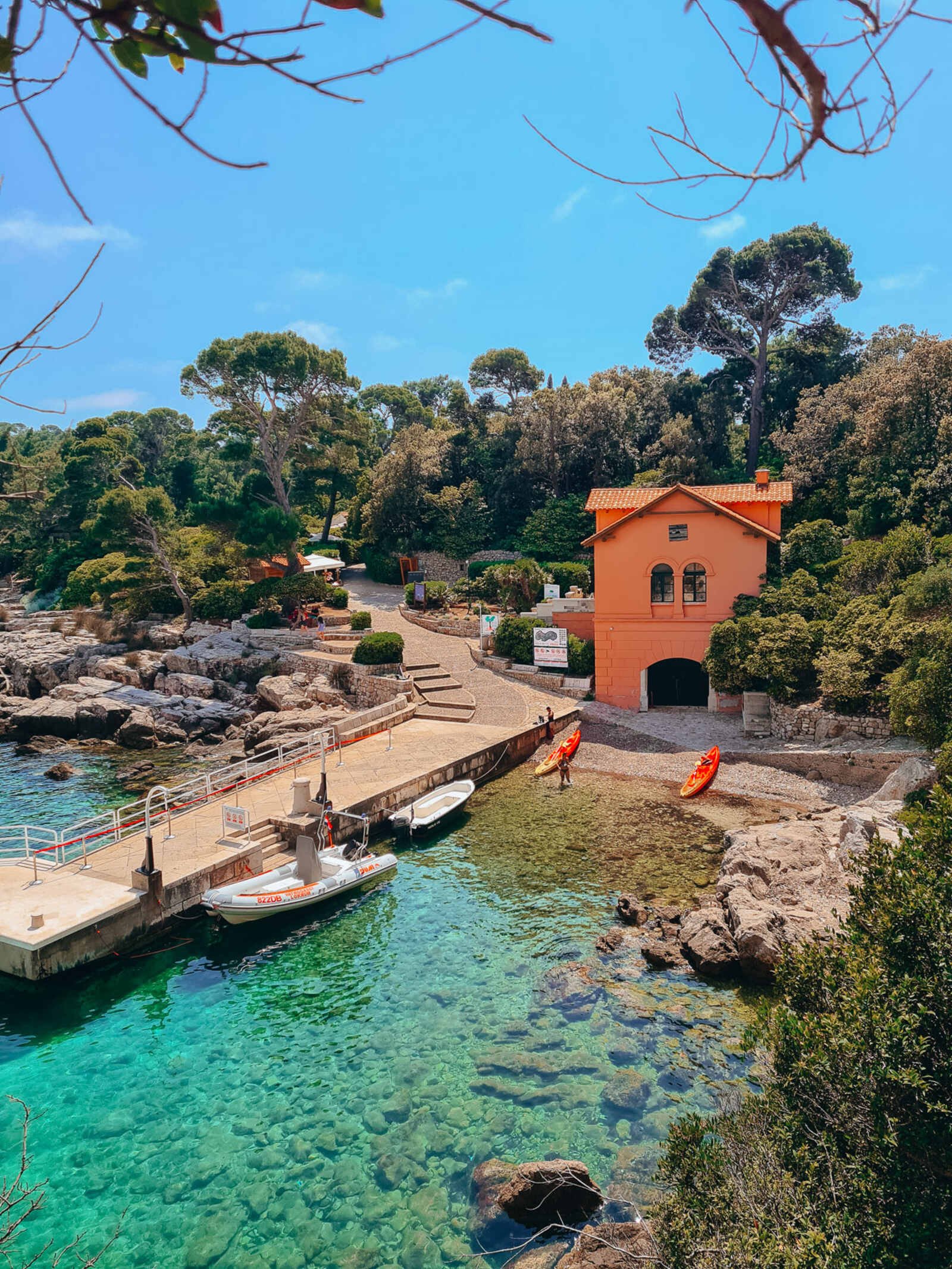 Una excursión de un día a la isla de Lokrum desde Dubrovnik, Croacia: ¡todo lo que necesitas saber!