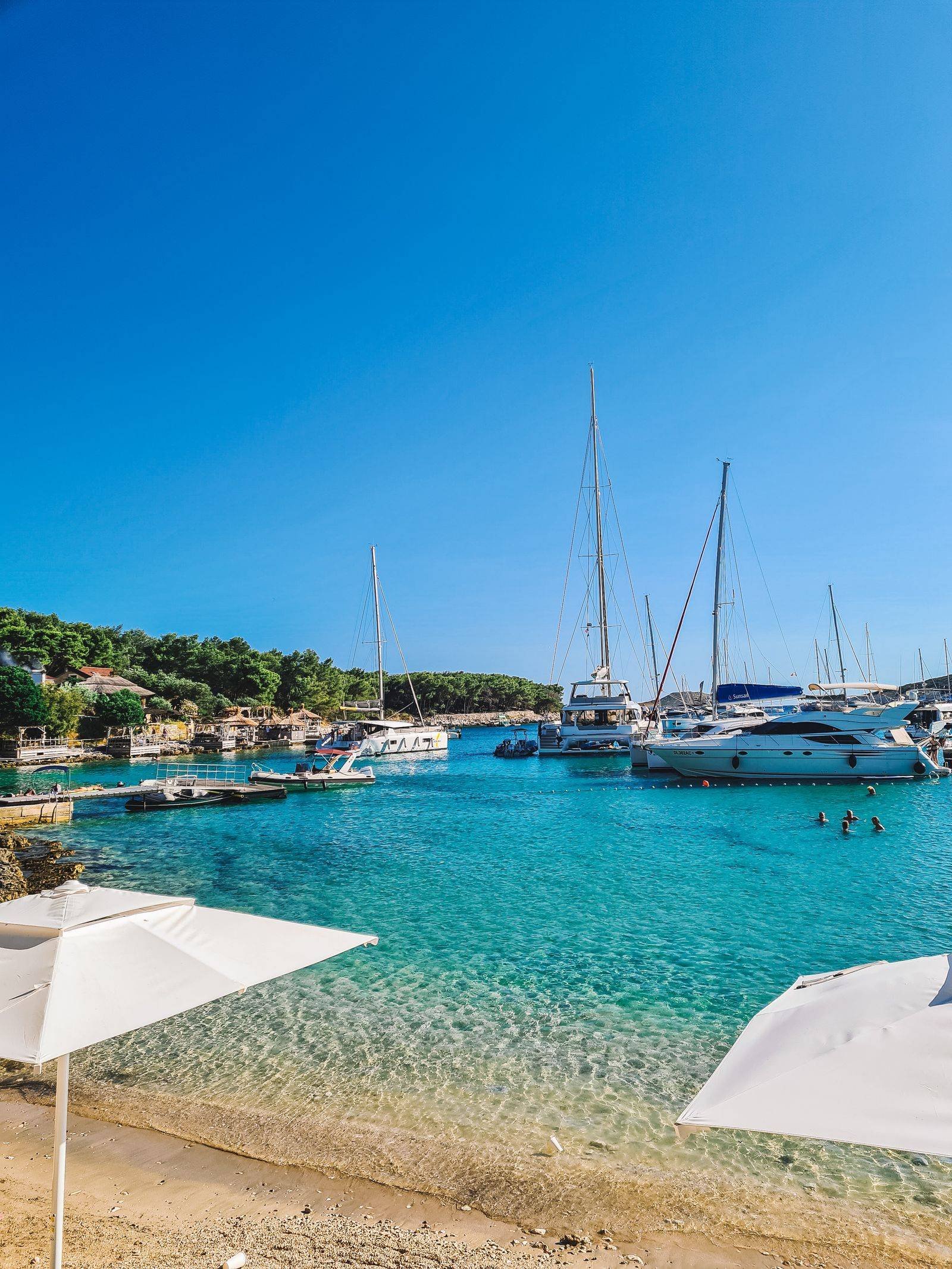 Cómo llegar a las islas Pakleni desde Hvar: todo lo que necesitas saber para visitar las islas Pakleni en Hvar, Croacia