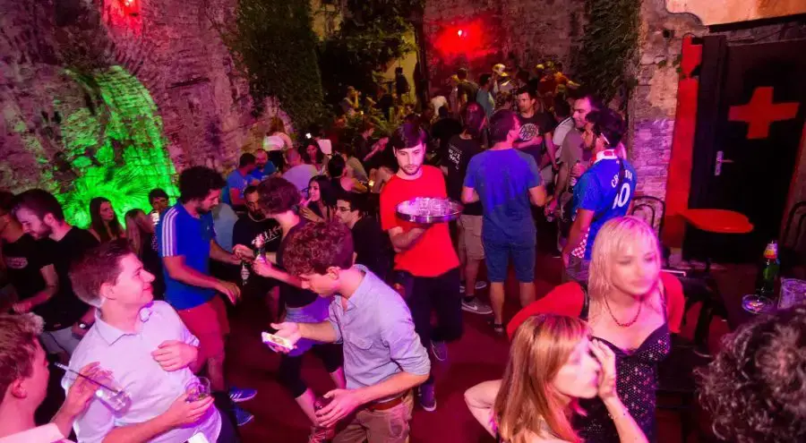 Los 16 mejores bares y discotecas de Split para disfrutar del mejor ambiente de fiesta