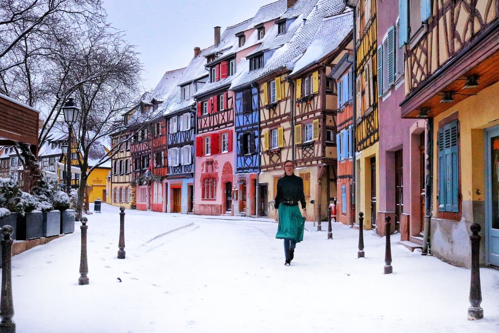 ¿Cuándo es la mejor época para visitar Colmar y dónde tomar las mejores fotos?