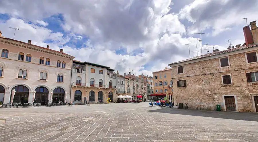 Guía de viaje de Pula Croacia: planifique sus vacaciones en Pula