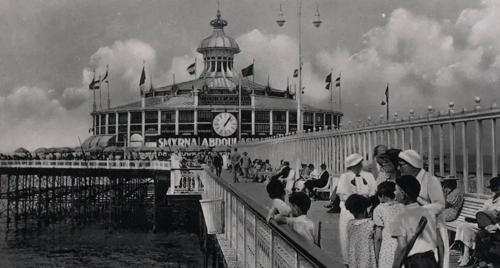 Visita la playa en La Haya: Scheveningen