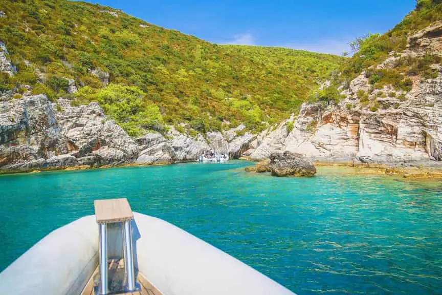 Cómo llegar de Hvar a Korcula/Korcula a Hvar (Guía 2024 y mejores consejos)